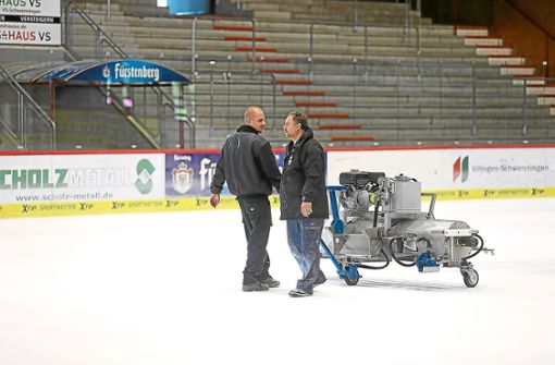 Die KEB sucht händeringend nach neuen Eismeistern für den Betrieb in der Helios-Arena. Foto: Archiv Eich