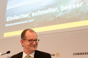 Commerzbank-Chef Martin Zielke auf der Bilanzpressekonferenz im Februar. Foto: Rex Features