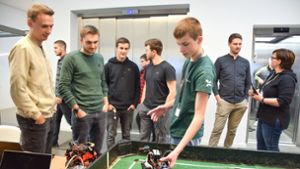 Schüler präsentieren in Schiltach ihre Roboter