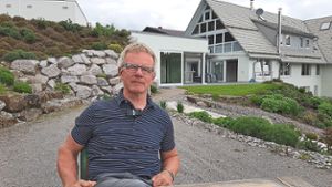Rolf Weißer, Besitzer der Fläche für die geplanten Tiny Houses, hat mit der Petition gerechnet.Foto: Schimkat Foto: Schwarzwälder Bote
