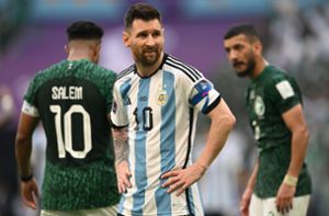 Lionel Messi hat mit Argentinien einen Fehlstart bei der WM hingelegt. Foto: dpa/Robert Michael