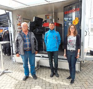 Ewald Günthner (von links), Sohn Matthias und Tochter Stefanie halten den Betrieb zusammen. Foto: Gukelberger Foto: Schwarzwälder-Bote