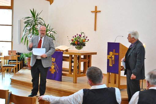 Pfarrer Peter Krech informierte über das Gemeindeleben innerhalb der evangelischen Jakobusgemeinde.  Foto: Bantle Foto: Schwarzwälder-Bote