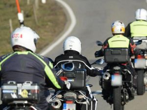 Bei Burladingen hat sich ein TT-Fahrer mit einer Gruppe Biker angelegt. (Symbolbild) Foto: dpa