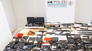 Waffensammlung und große Mengen Munition bei 49-Jährigem gefunden