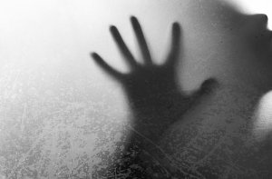 Von vier angeklagten Vergewaltigungen hatte der 44-Jährige nur eine eingeräumt. (Symbolfoto) Foto: Shutterstock