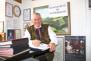 Gallus Strobel ist seit 2002 von Herzen Bürgermeister der Stadt Triberg und betont nach seinem Rückzug aus der CDU: Ich will nirgends mehr rein.   Foto: Börsig-Kienzler