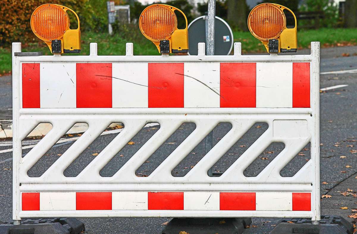 Die Schwenninger Straße zwischen Villingen und Schwenningen wird ab Montag, 16. Mai, für etwa zwei Wochen gesperrt. Foto: Manfred Richter/pixabay