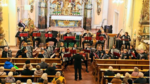 Der Ettenheimer Harmonika-Spielerring hat in der Kirche in Münchweier ein Konzert gespielt. Foto: Decoux