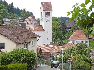 Jung kauft  alt: Ein einziger Antragssteller  war  erfolgreich. Dieser kaufte sich  ein Häusle in  Weilersbach, hier ein Blick auf den Stadtbezirk. Foto: Huber