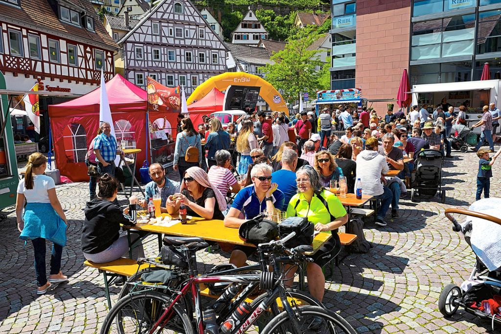 Das Untere Ledereck voller Menschen beim Streetfood-Festival 2019 – ob es so einen Anblick 2020 geben wird? (Archiv-Foto) Foto: Fuchs