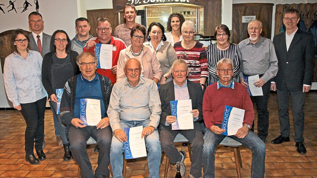 Schopfloch Fussballnachwuchs Bereitet Sorgen Dornstetten Umgebung Schwarzwalder Bote 