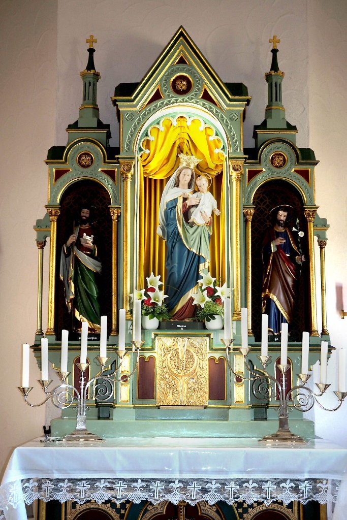 Altar der Marienkapelle, der die Gottesmutter  besonders  hervorhebt