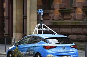 Das Street-View-Auto von Google fährt in den nächsten Monaten auch durch den Schwarzwald-Baar-Kreis. Foto: dpa/Arne Dedert