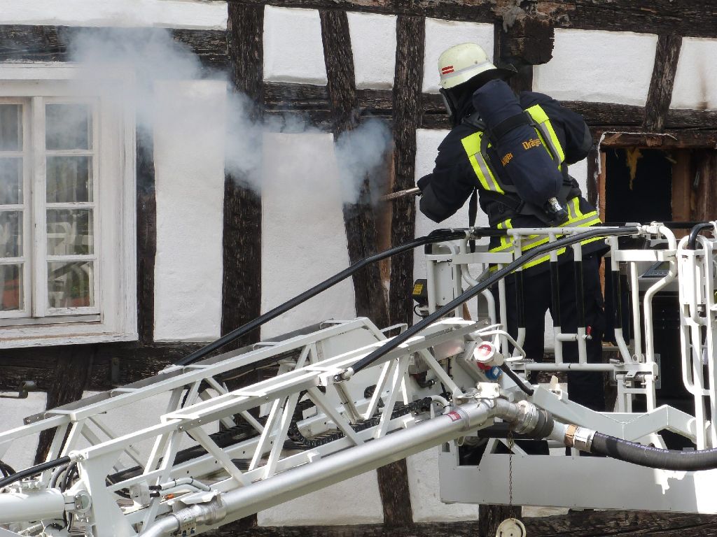 Im Café Krumme Charlott in Haigerloch ist das Feuer am Dienstagmittag erneut ausgebrochen.