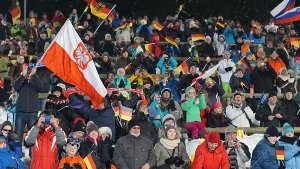 Weltcup-Skispringen: 5500 Fans feiern den Sieger 