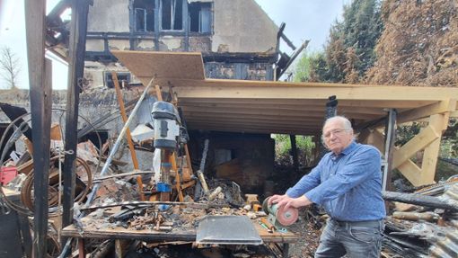 An dieser Stelle stand vor einem Monat die  Werkstatt von Lothar Hudy, von der aus das Feuer ausgebrochen war. Foto: Pauline Szyltowski