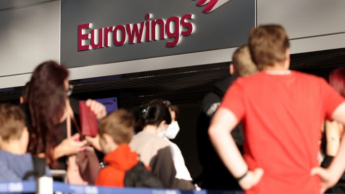 Chaos an den Flughäfen: Reisebüro: Eurowings? Dann wollen Kunden umbuchen