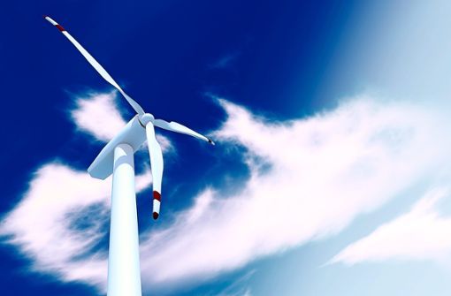 Die Gemeinde Schömberg und die BayWa r.e. Wind GmbH sind sich einig geworden über den geplanten Windpark auf der Langenbrander Höhe. (Symbolfoto) Foto: © 3dtool – stock.adobe.com