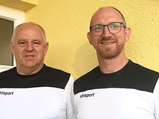 Coach Gunter Welzer (links) und Co-Trainer Mike Seidel wollen  beim SV Zimmern einen Umbruch einleiten. Foto: Rohde