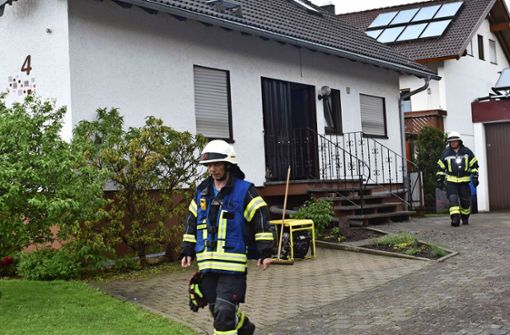 Wegen Starkregen musste die Feuerwehr Bösingen-Herrenzimmern im Mai in Herrenzimmern ausrücken (Foto). Mit dem ausgesuchten neuen Feuerwehrfahrzeug GW–L 2 ist die Wehr für solche Einsätze gut ausgerüstet. Foto: Weisser