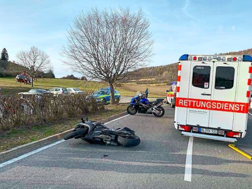 Bei einem Verkehrsunfall bei der Salmendinger Kapelle ist eine  Motorradfahrerin schwer verletzt worden. Foto: Pfister