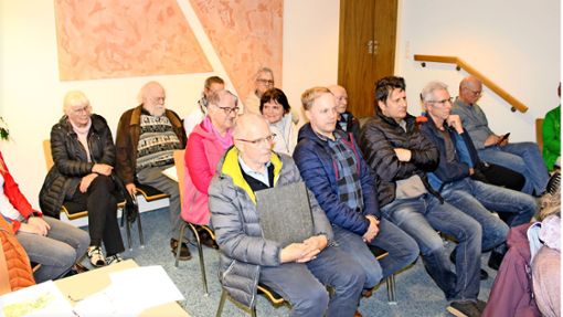 Das Hauptinteresse von 20 Zuhörern der jüngsten Gemeinderatssitzung galt dem Ausbau der Windenergie auf Gemarkung Simmersfeld. Foto: Köncke