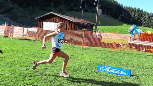 Nina Finkbeiner vom SV Baiersbronn lief in Isny allen davon.  Foto: Armbruster Foto: Schwarzwälder Bote