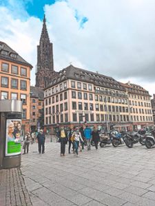Alltag mit strengen Regeln: Wer die eigene Wohnung in Straßburg – wie auch in ganz Frankreich –  verlassen möchte, braucht einen triftigen Grund.   Foto: Silvant