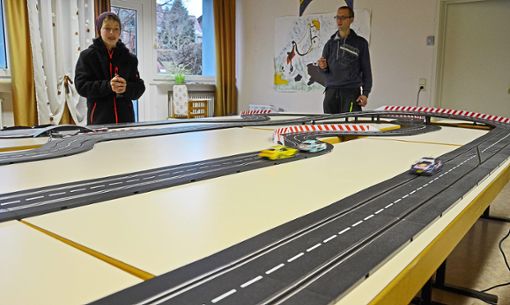 Der Erlös des Rennens auf der Carrera-Bahn ist für den Bau des evangelischen Gemeindehauses in Bieselsberg bestimmt. Foto: Veranstalter Foto: Schwarzwälder Bote