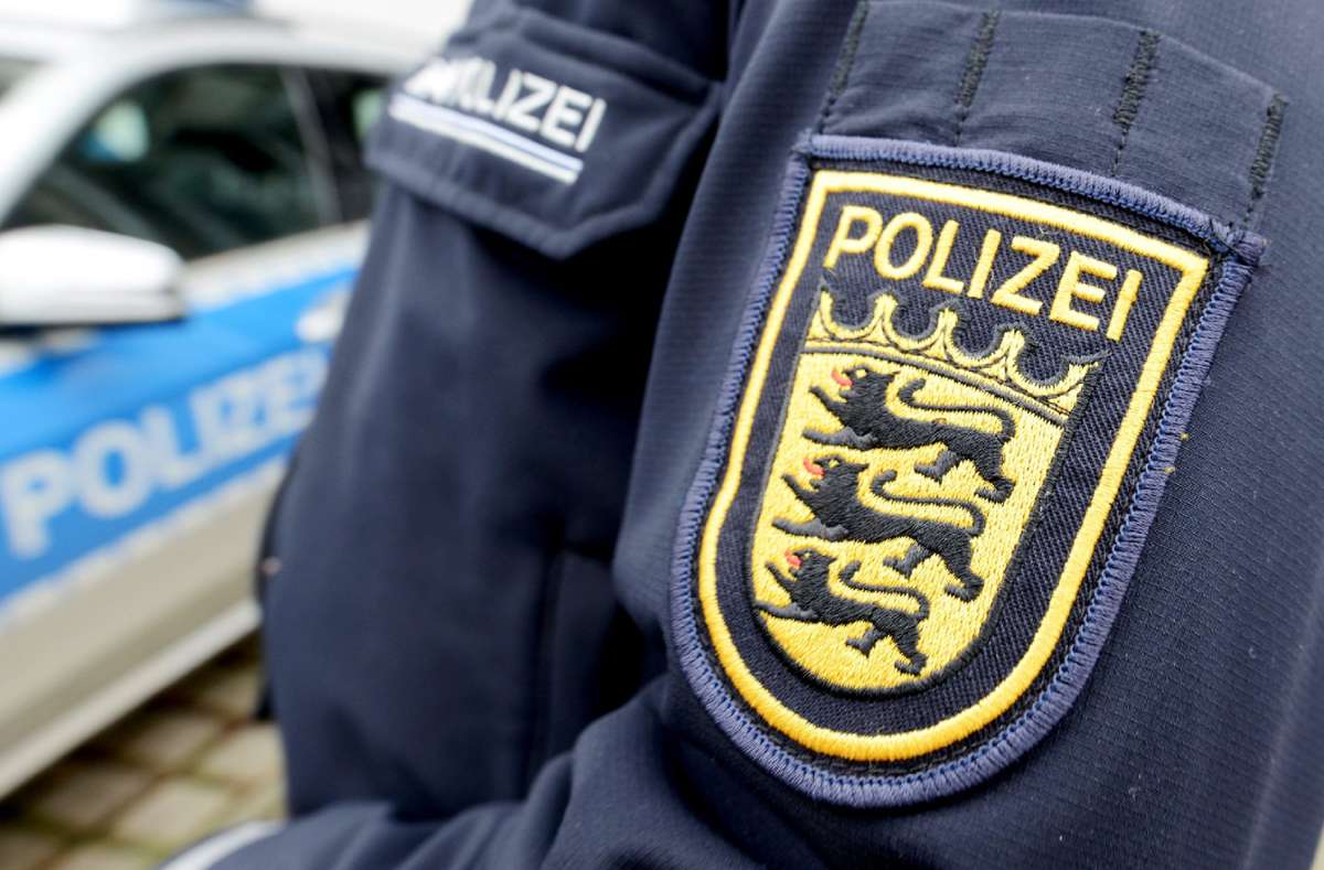 Polizei mit Dosen beworfen: Randalierer in Albstadt-Ebingen unterwegs