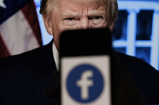 Donald Trump bleibt vorerst auf Facebook gesperrt. Foto: AFP/OLIVIER DOULIERY