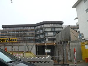 Das Gebäude der Agentur für Arbeit in Pforzheim wird modernisiert. Foto: Krokauer Foto: Schwarzwälder Bote