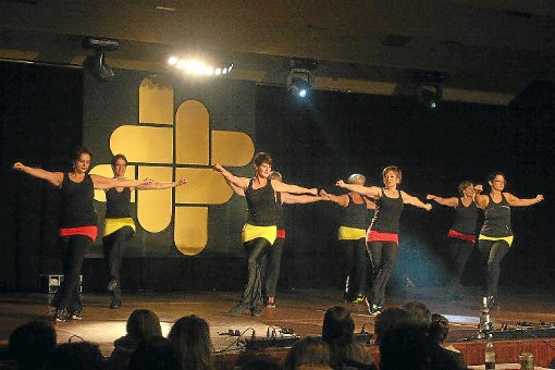Beim Kameradschaftsabend des Turnvereins in der Stadthalle sind 17 verschiedene Tanzgruppen mit gekonnten Auftritten zu erleben.  Foto: Kienzler