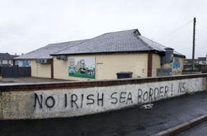 An der Grenze zwischen Nordirland und der Republik wächst die Bürgerkriegsgefahr. Foto: dpa/Larissa Schwedes