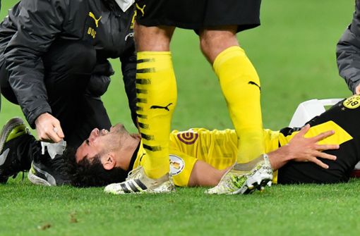 Die Verletzung von Mateu Morey trübt den Einzug des BVB ins DFB-Pokalfinale. Foto: dpa/Martin Meissner