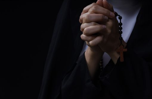 Bei 20 der Beschuldigten handelt es sich um Ordensschwestern der Diözese Rottenburg-Stuttgart. (Symbolfoto) Foto: Piya_kiewkamjeen/ Shutterstock