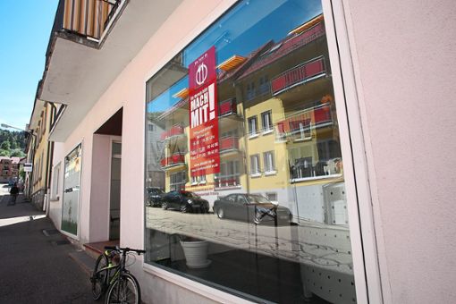 Der Tafelladen in der Schulstraße bietet für Menschen mit wenig Einkommen verbilligte Lebensmittel an.Fotos: Reutter Foto: Schwarzwälder Bote