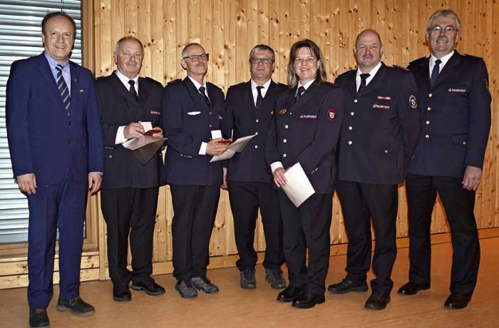 Hauptversammlung: Erstmals mehr als 100 Feuerwehrleute in Seewald