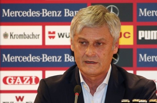 Armin Veh hat fertig. Beim VfB Stuttgart ist er nicht mehr länger Trainer der Profi-Mannschaft.  Foto: Pressefoto Baumann