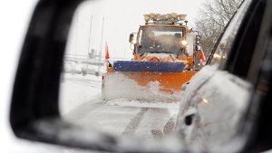 Schneefall sorgt für zahlreiche Unfälle in Baden-Württemberg