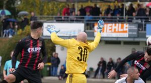 Der FC Holzhausen agierte unglücklich. Foto: Heidepriem