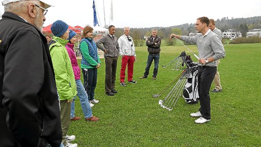 Die Golfsaison in Bad Dürrheim ist eröffnet. Auf der Sechs-Loch-Anlage kann ab sofort gespielt werden. Foto: Filipp Foto: Schwarzwälder-Bote