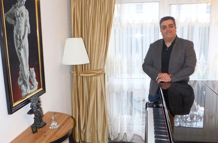 Althengstett als neue Heimat: Iraner vereint zwei Talente: Physiker und Konzertpianist