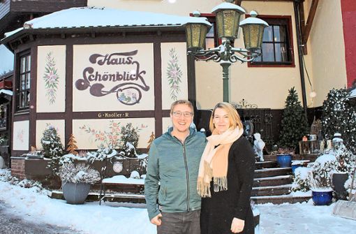 Mirjam und Benjamin Deuscher freuen sich darauf, die Herausforderung Landhotel Schönblick anzugehen. Foto: Gegenheimer