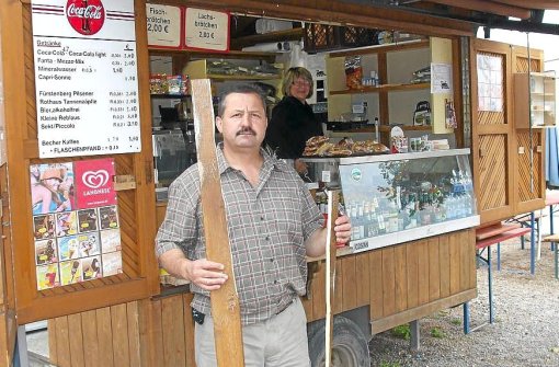 Im September des vergangenen Jahren brachen bislang unbekannte Täter wieder einmal den Kiosk von Peter und Bozica Damm am Museumsbahnhof auf und entwendeten Getränke.  Foto: Stiller