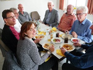 Nach dem Familiengottesdienst gab es ein gemeinsames Mittagessen im Gemeindehaus. Foto: Groh Foto: Schwarzwälder-Bote