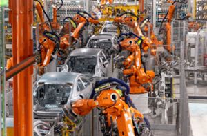 In der Automobilindustrie wird viel automatisiert – doch sind die Betriebe auch energieintensiv und förderwürdig? Foto: dpa/Daniel Josling
