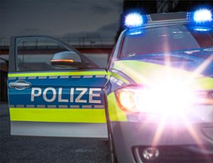 Nach einem Unfall zwischen Talheim und Schietingen sucht die Polizei nach dem Unfallverursacher. (Symbolfoto) Foto: Pixabay