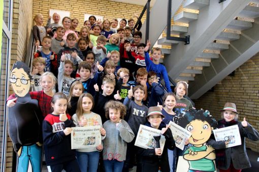 800 Schüler nehmen am Schulprojekt Lesespaß – Zeitung entdecken teil. Darunter auch Schüler der Eichendorff-Schule in Rottweil.  Foto: Schmidt Foto: Schwarzwälder Bote